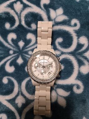 Michael Kors White Ceramic Crystal Bezel Watch